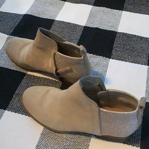Toms ankle boots